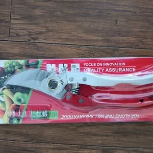 Garden Pruning Shears - Red